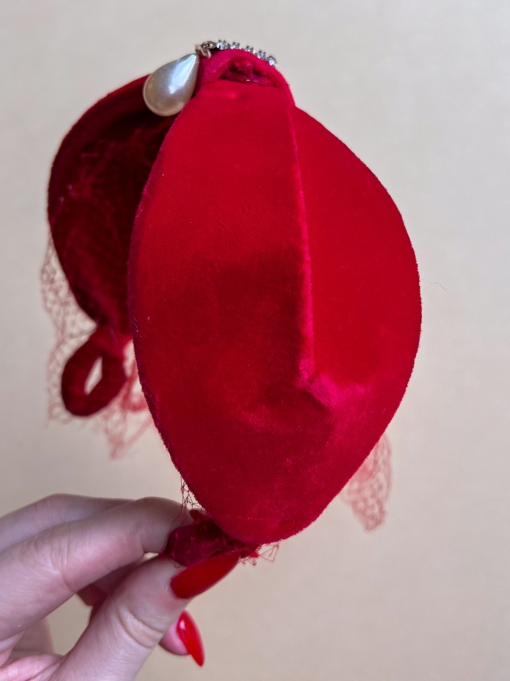 Vintage 1950s Red Velvet Headband With Tear-Drop Pearl and Netting - Picture 6 of 7